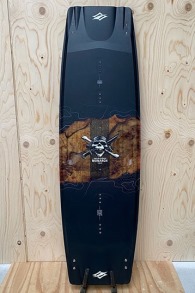 Naish - Monarch 2023 S27 (DEMO)
