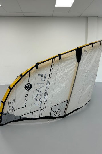 Naish-Pivot NVision 2024 Kite (DEMO)